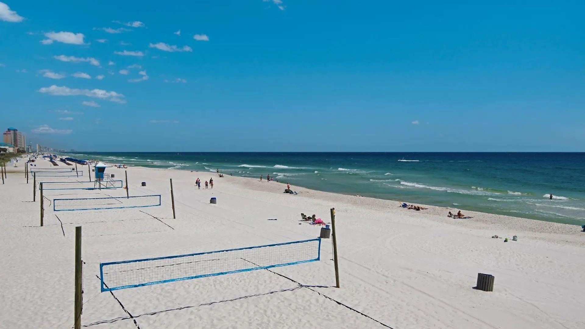 Tidewater Escape: 1Br/2Ba Beachfront Condo, Sleeps 6, Gulf Views & Comfort! Панама-Сити